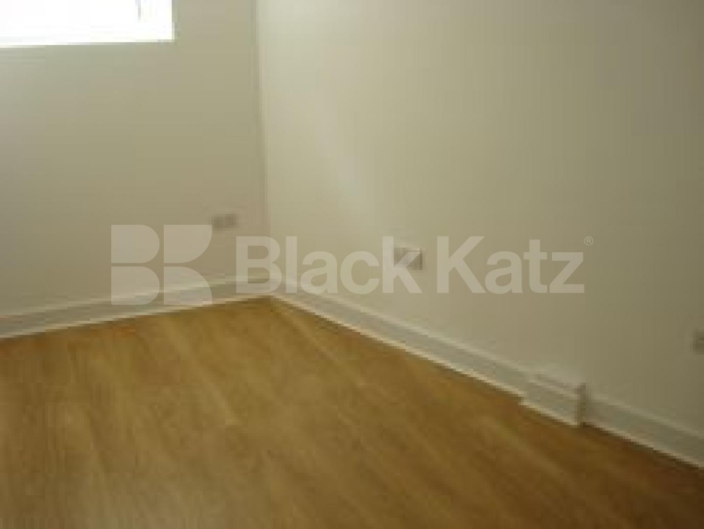 			New Instruciton, 2 Bedroom, 1 bath, 1 reception Flat			 Hilldrop Cresent, TUFNELL PARK